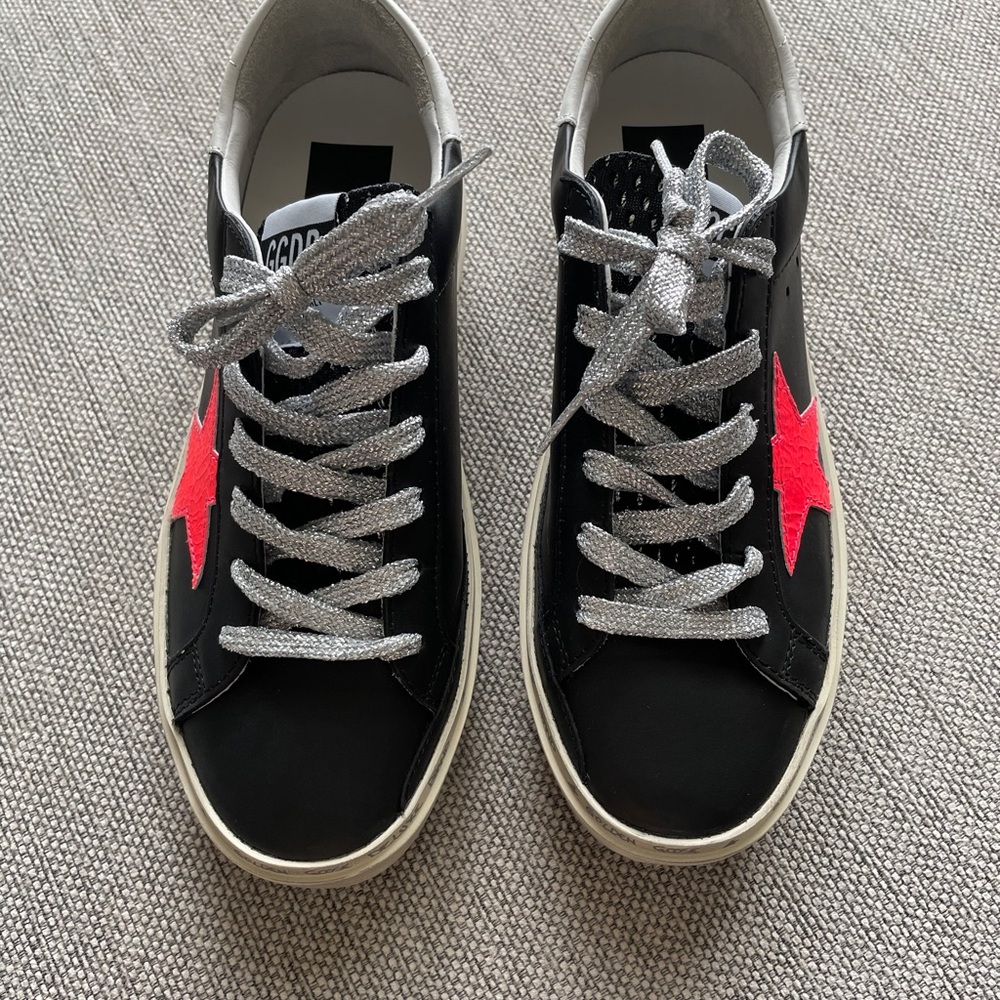 Golden Goose Black Sneakers with Red Star and Silver Laces - Picture 9 of 16
